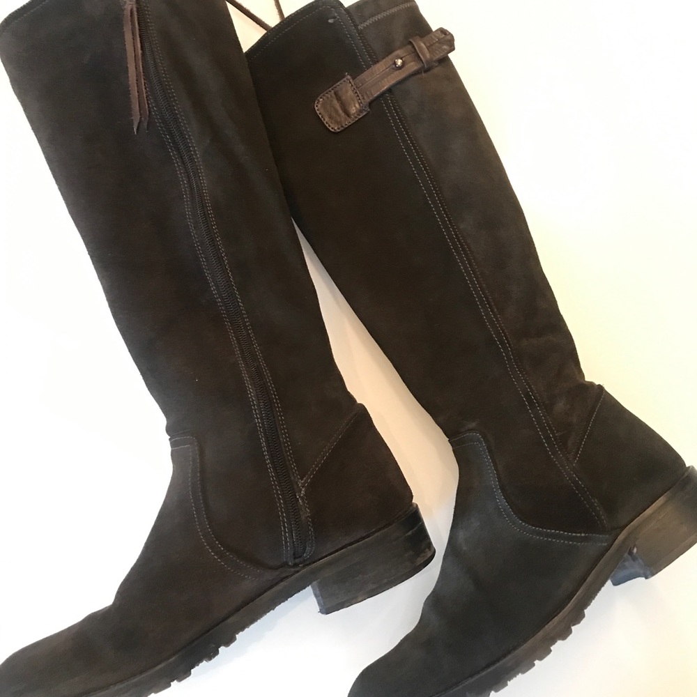 Navy Sueded Leather Boots